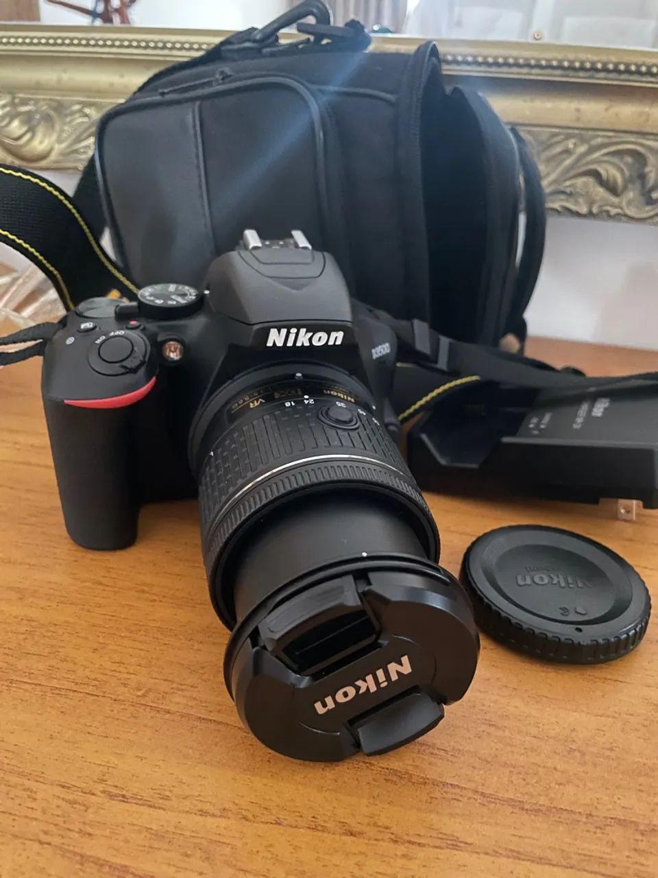 Câmera Nikon D3500 - Ótimo estado