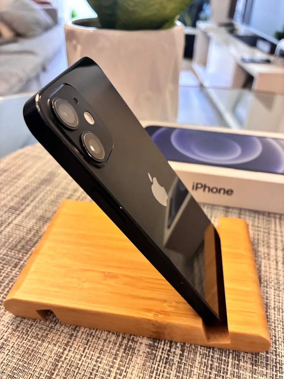 iPhone 12 (mini) 64GB preto bateria 89% NF e caixa - Celulares e