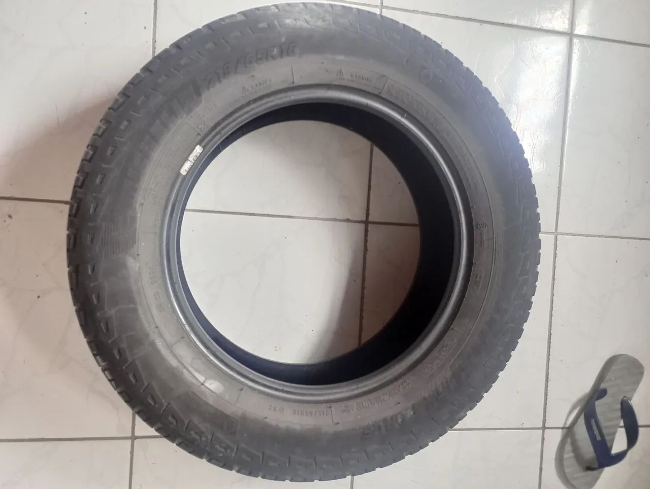  Par de Pneus 215/65/R16 Michelin USD