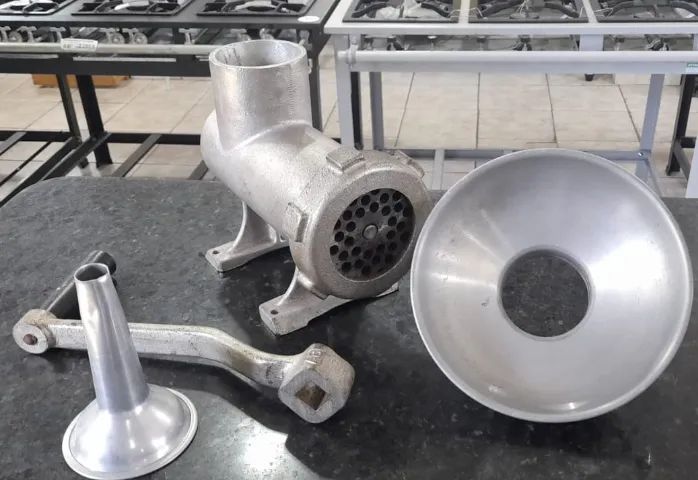 Moedor de Carne Manual Botino B22 - Foto 3