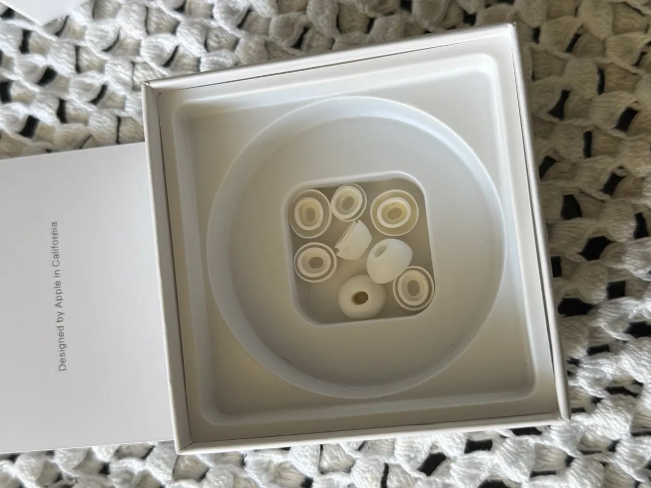 Caixa do AirPods original, com todos os acessórios da caixa  - Foto 5