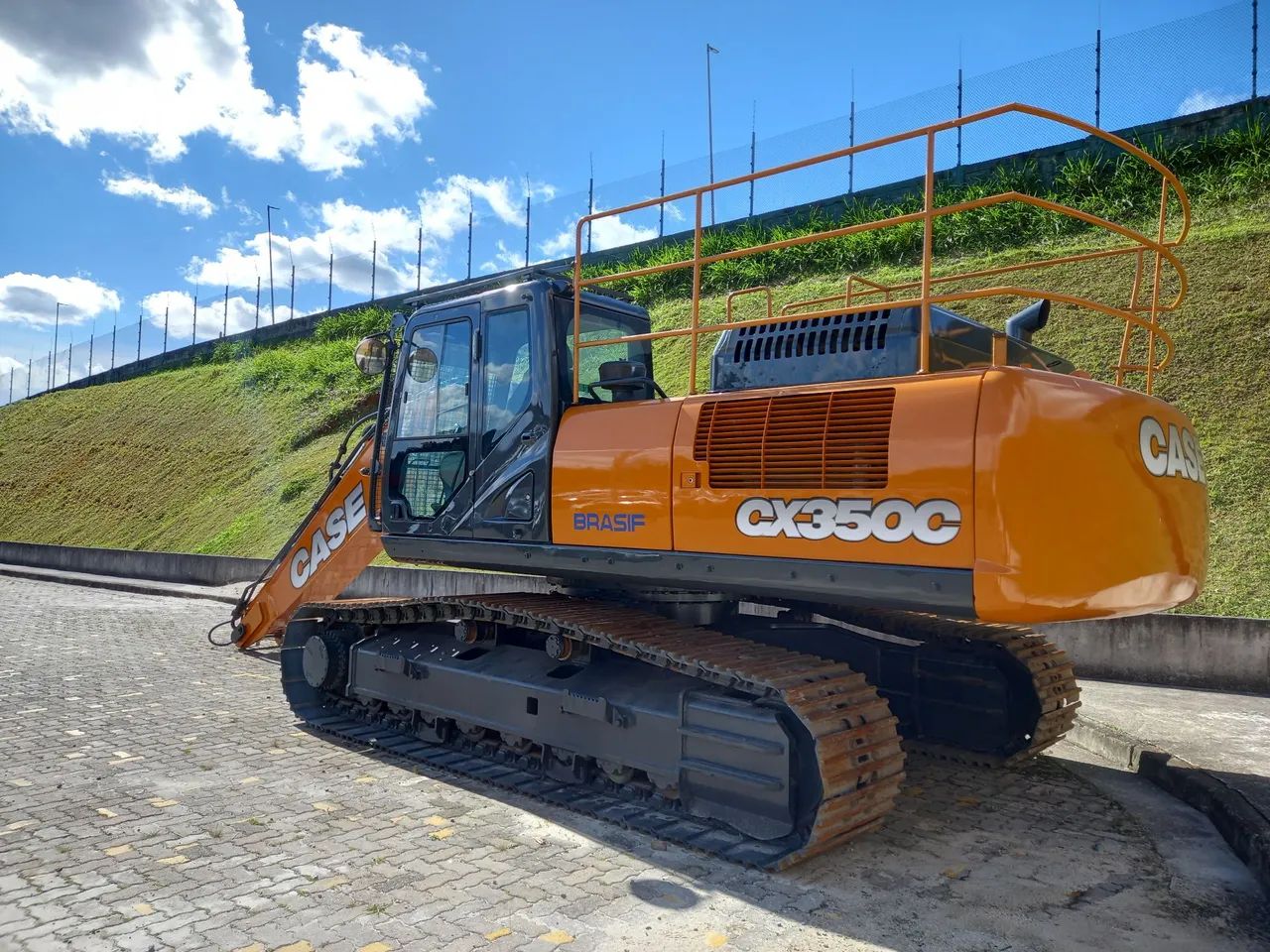 Escavadeira Case 350 - Foto 7