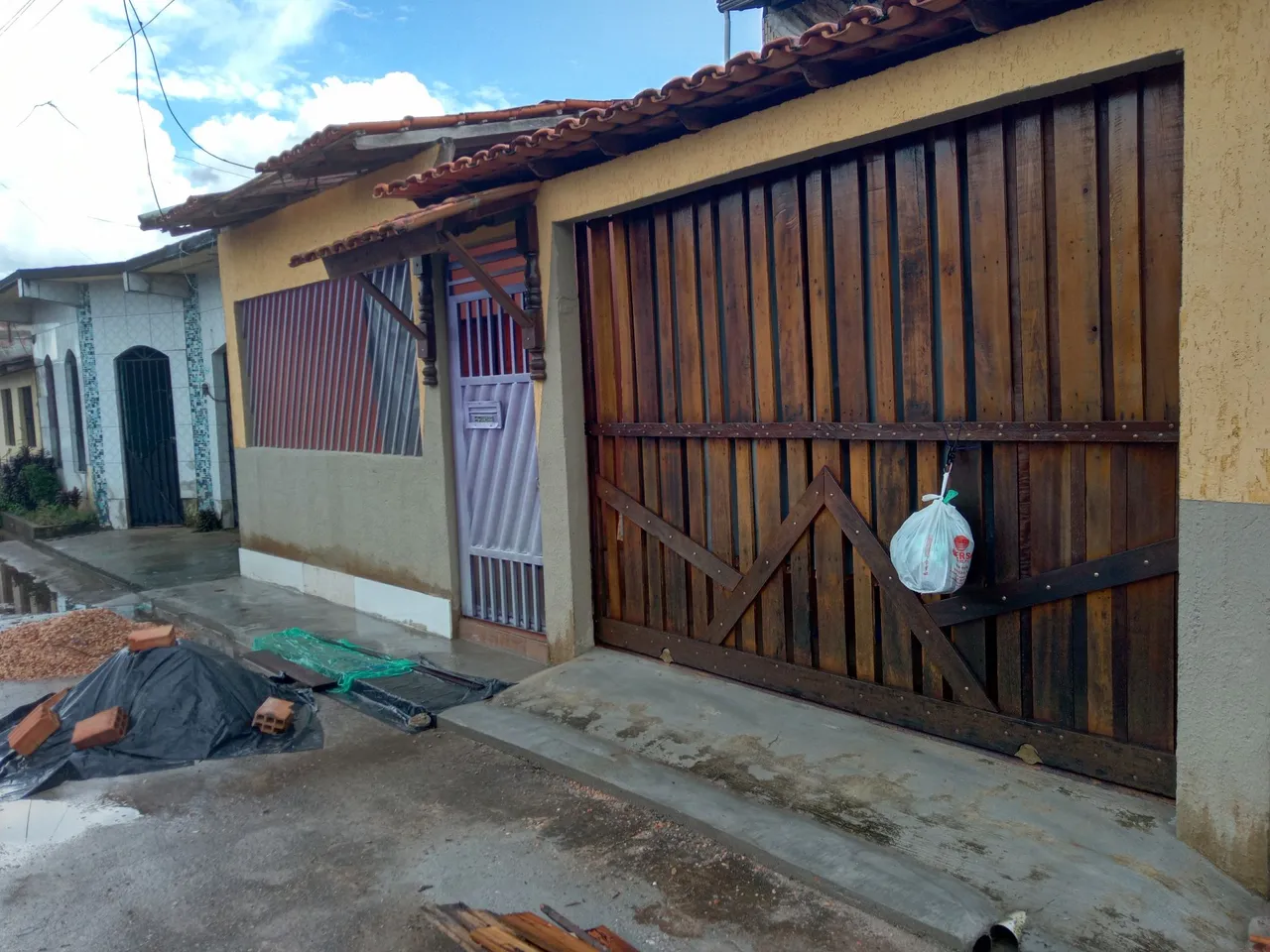 CASA A VENDA. 115.000,00