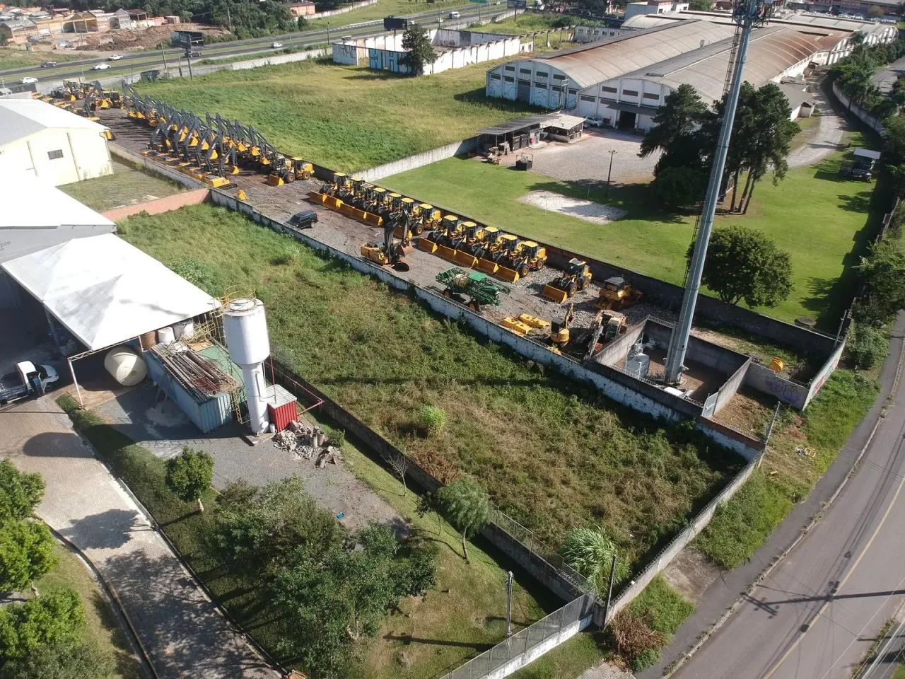 Terreno Comercial no bairro Orleans - Foto 3