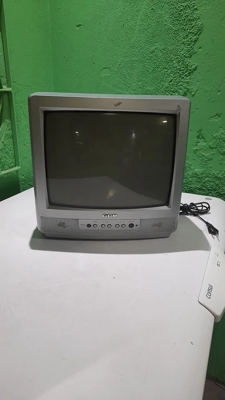 TV CCE 14 polegadas