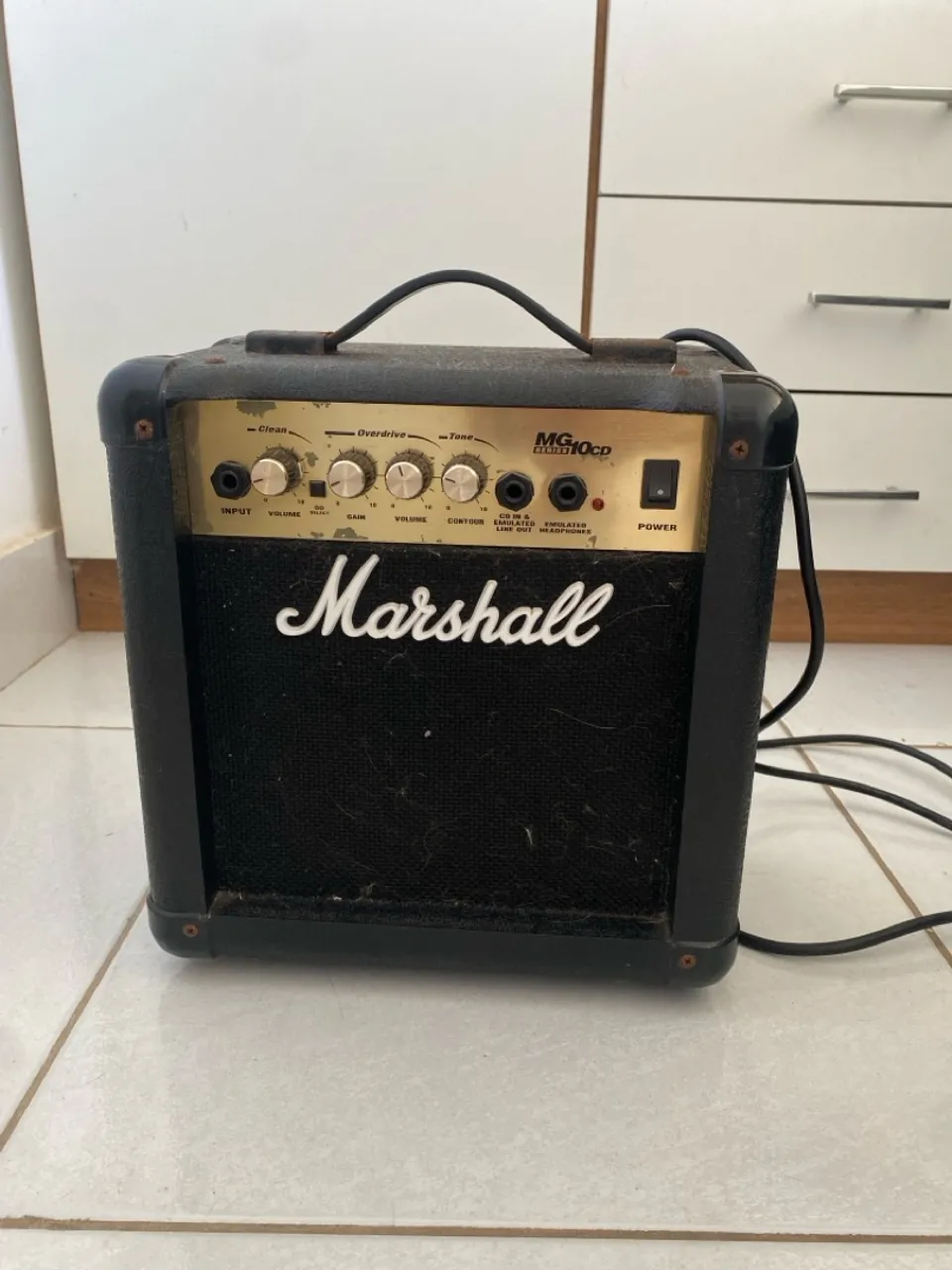 Amplificador/ Caixa de som Marshall