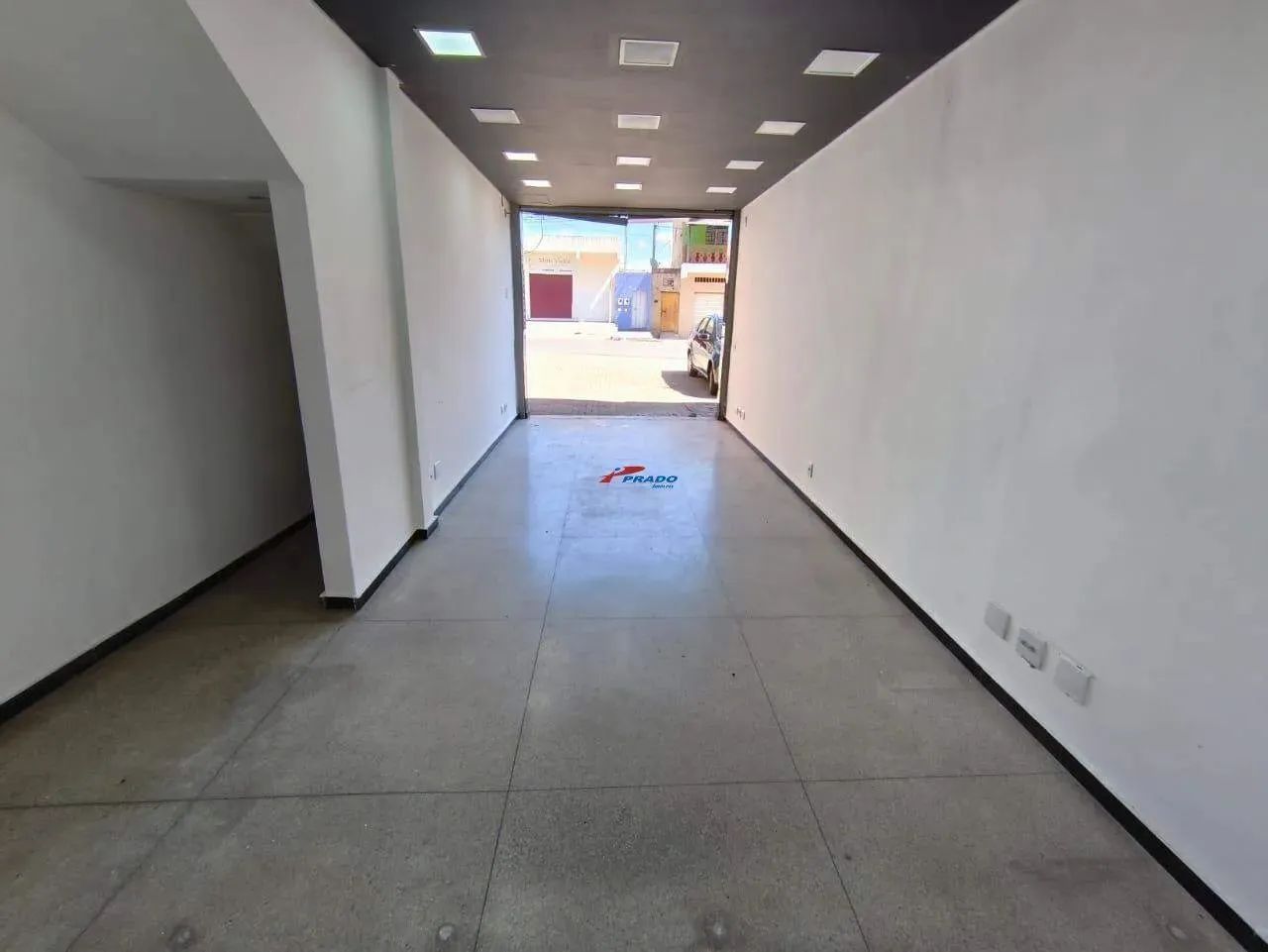 Loja de 62,31 m² para aluguel no Centro de São José da Lapa - Foto 3