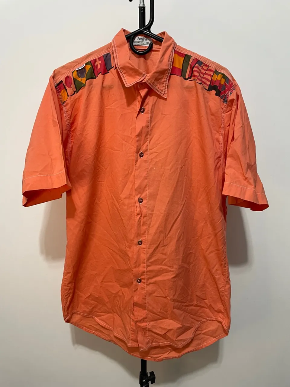 Camisa vintage CGC anos 80 Esportiva Laranja com Detalhes Coloridos