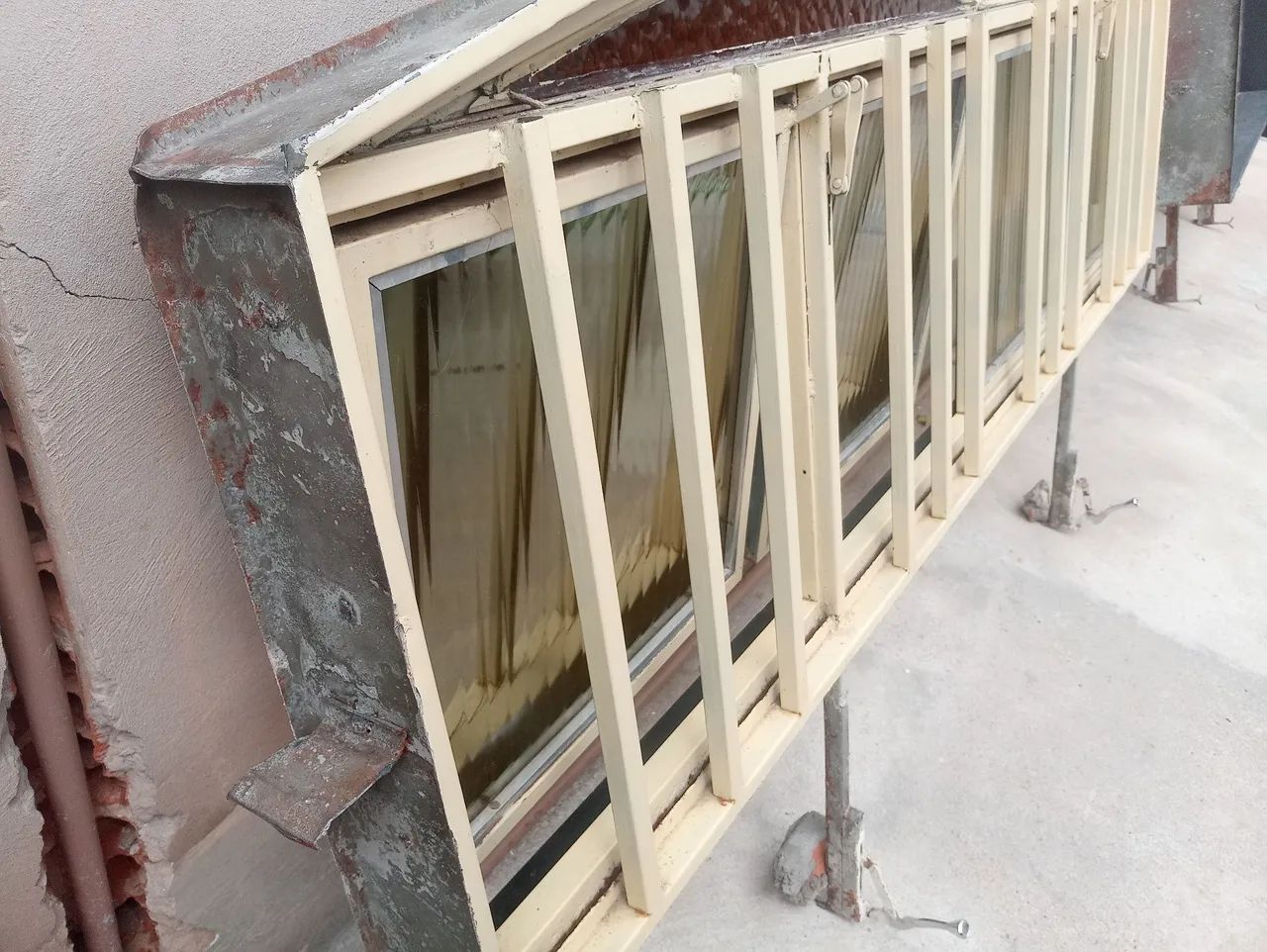 Vitro c/grade interna e meia lua  - Foto 5