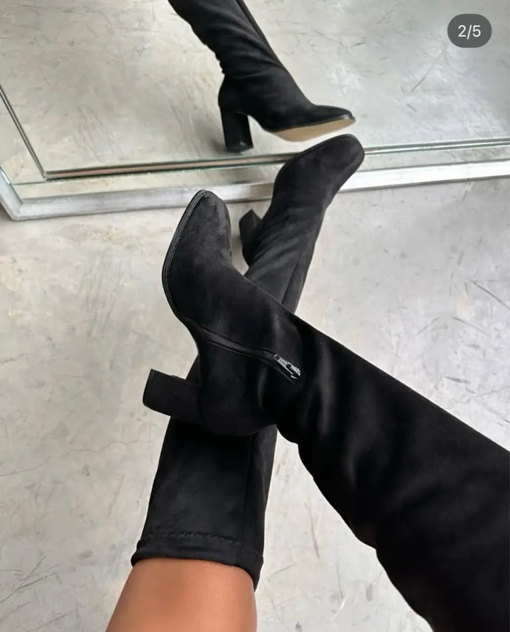 Botas de cano alto pretas - Foto 3