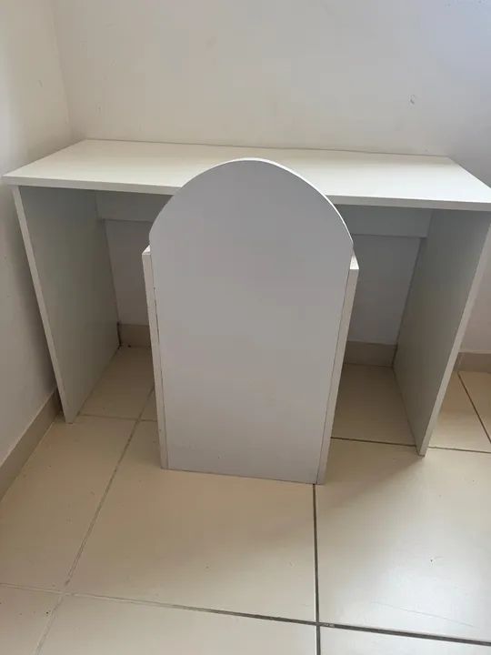 ESCRIVANINHA E CADEIRA INFANTIL!!! - Foto 2