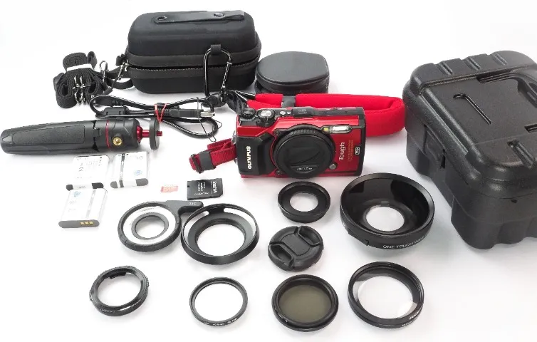 Camera compacta Olympus Tough Tg-5 A Prova de água e Choque Filma 4k e extras