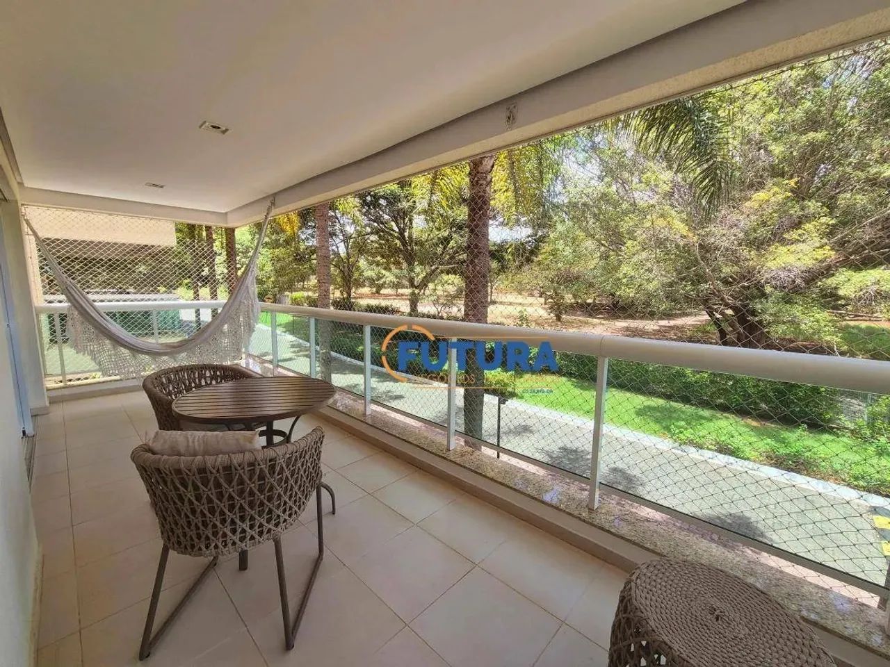 Excelente Apartamento 4 quartos, 134 M², sendo 2 suítes, 3 vagas  Ilhas do Lago - Foto 2