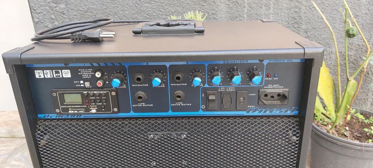 Amplificador Oneal Ocm300 - Foto 4