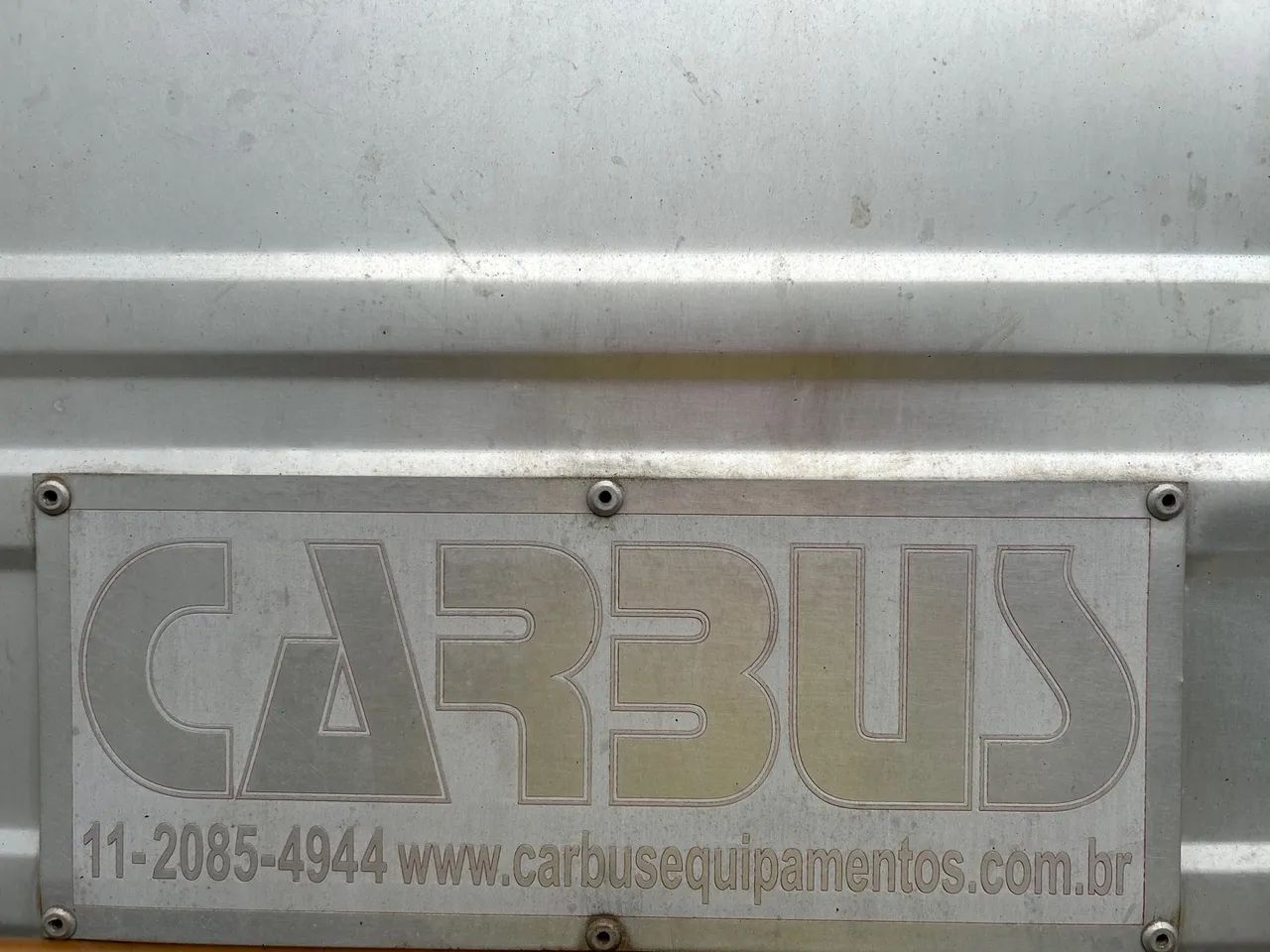 Baú Alumínio Carga Seca Carbus 08 Metros - Foto 7