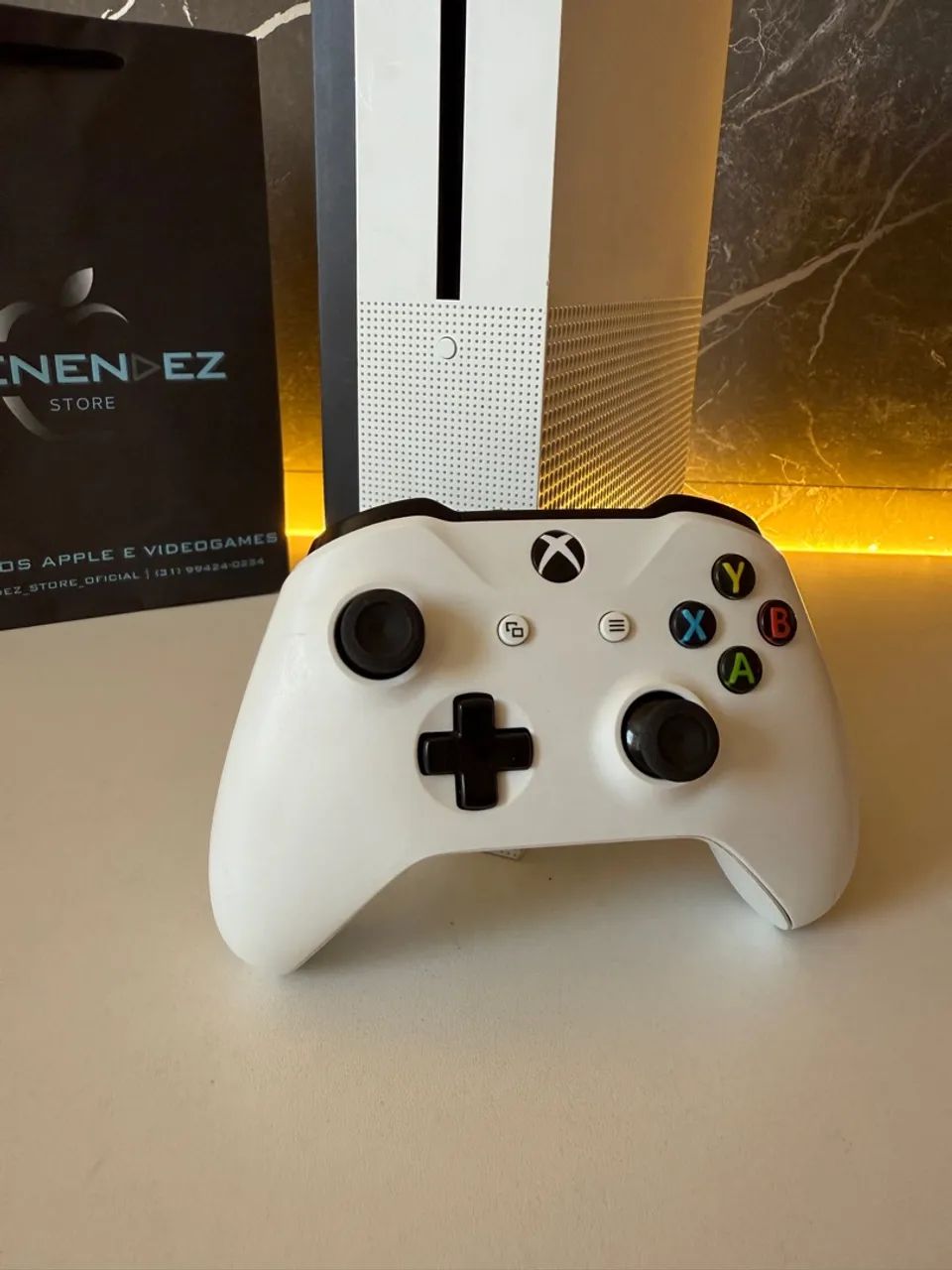 Xbox One S 1tb Completo mais jogo Original Brinde! TROCAS - Foto 2