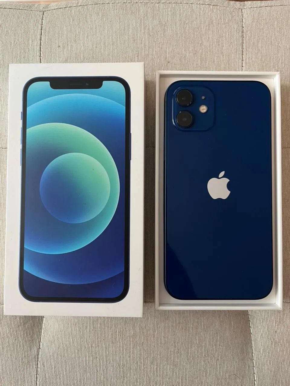 IPhone 12 - 256GB AZUL - Celulares e Smartphones - Montanhão, São