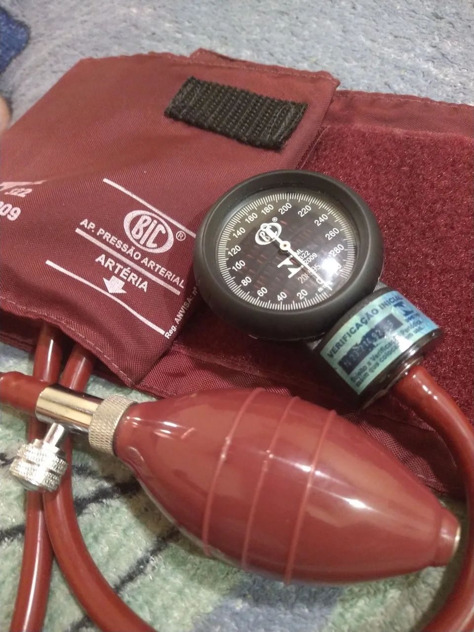 esfigmomanômetro(manômetro)