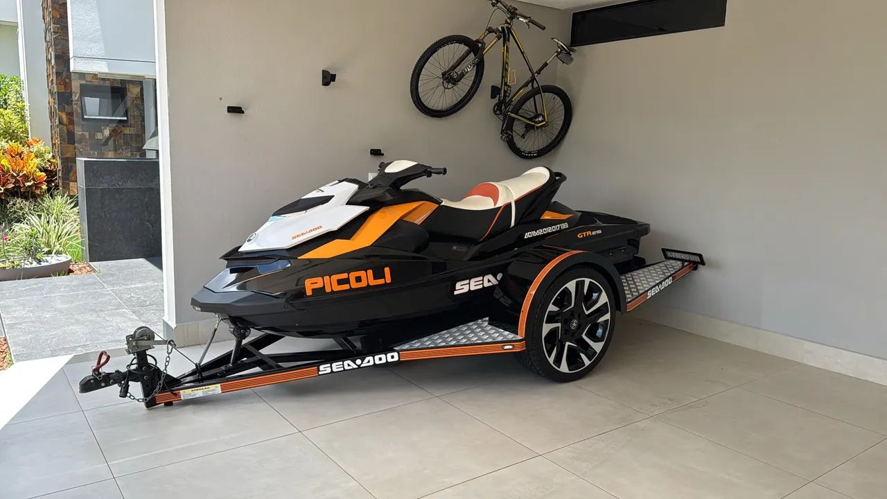 Jet Ski SEADOO GTR 215 - Impecável