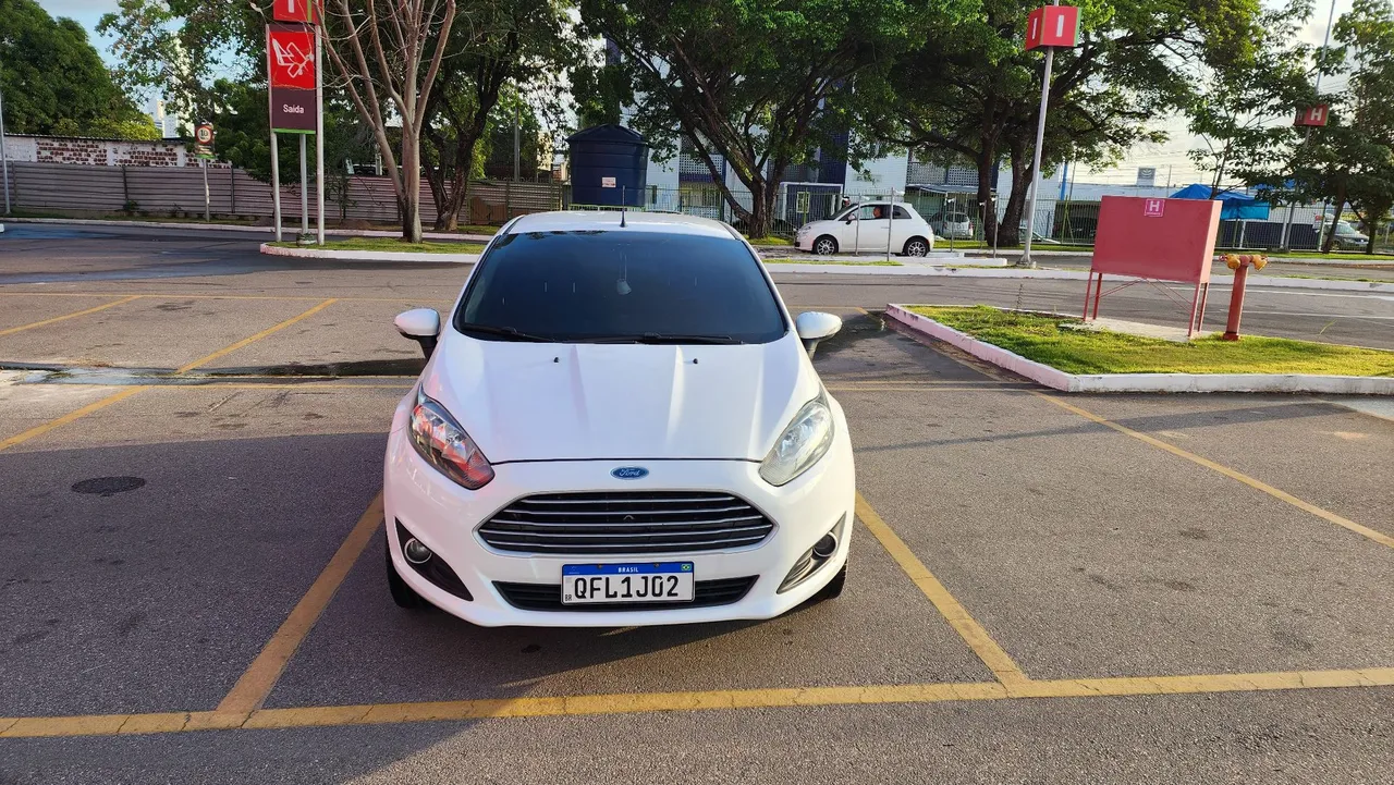New Fiesta 1.6 SE