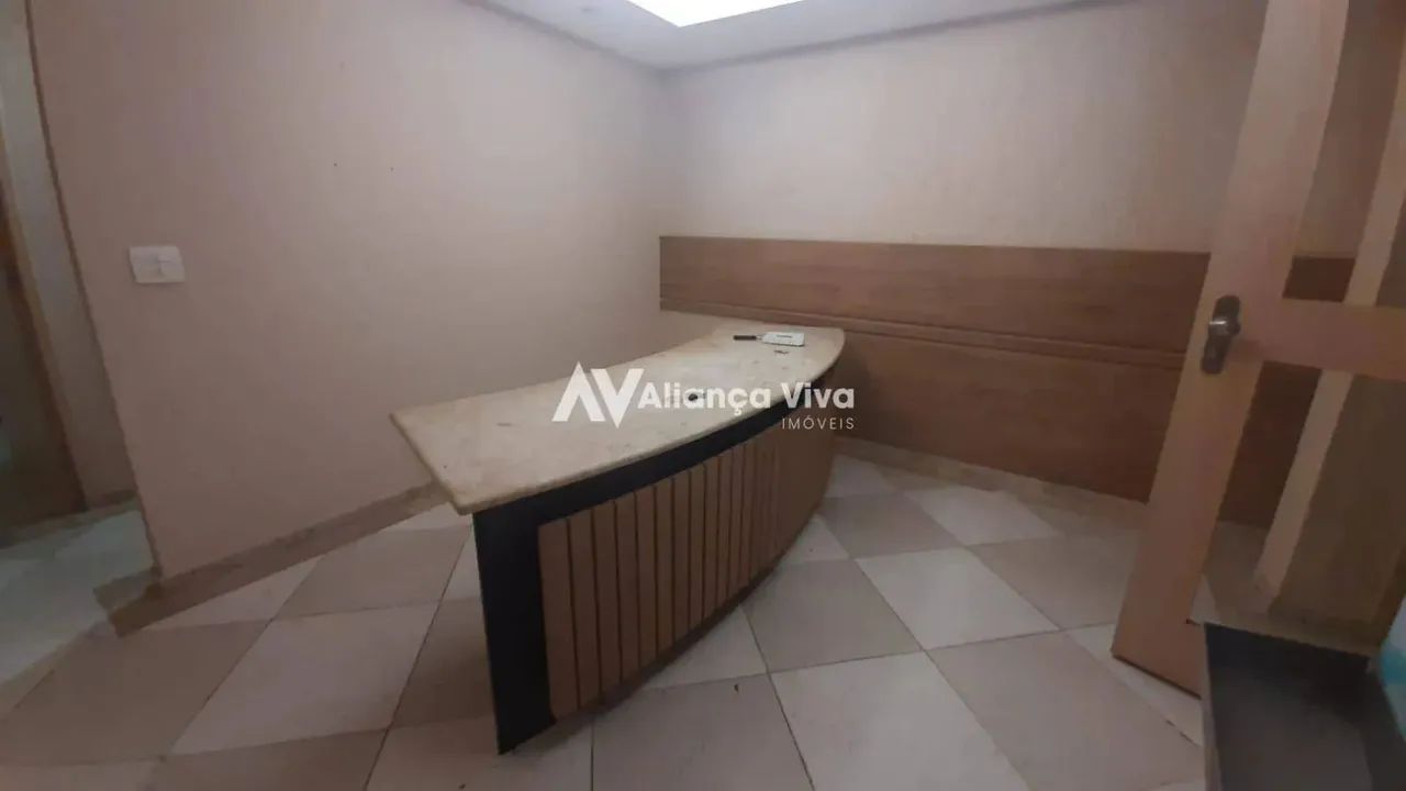 Centro | Sala 20 quartos, sendo 1 suite - Foto 2