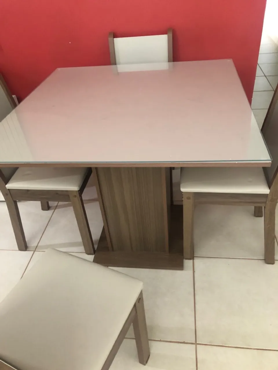 Mesa de Jantar com 4 Cadeiras