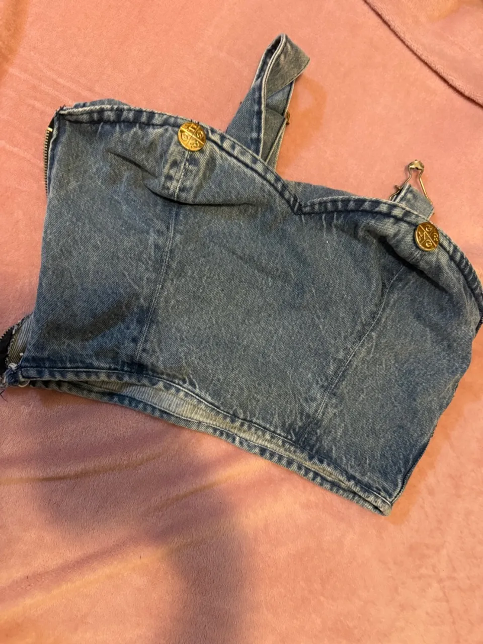 Top Jeans com Detalhes Dourados