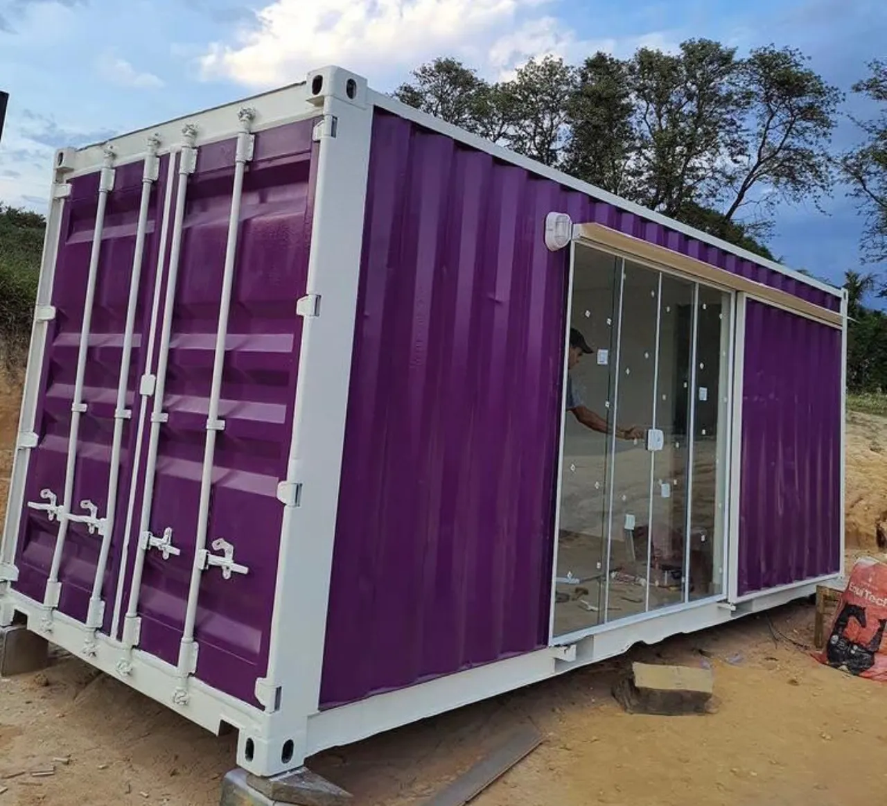 Projeto em Container - CB Container