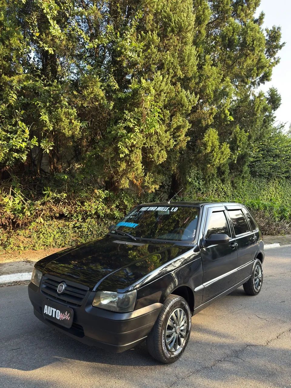 Fiat Uno Mille Fire Economy 2011 4 Portas