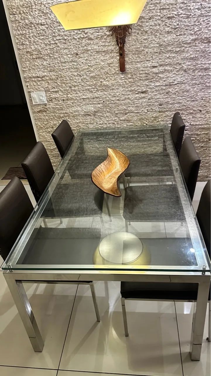 Mesa de jantar com seis cadeiras em aço inoxidável - Foto 3