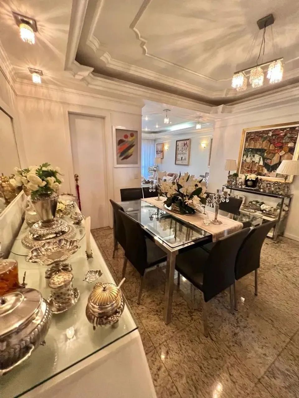 Apartamento Porteira Fechada no Ed. Montblanc  140m² | 3 Suítes | 2 Vagas