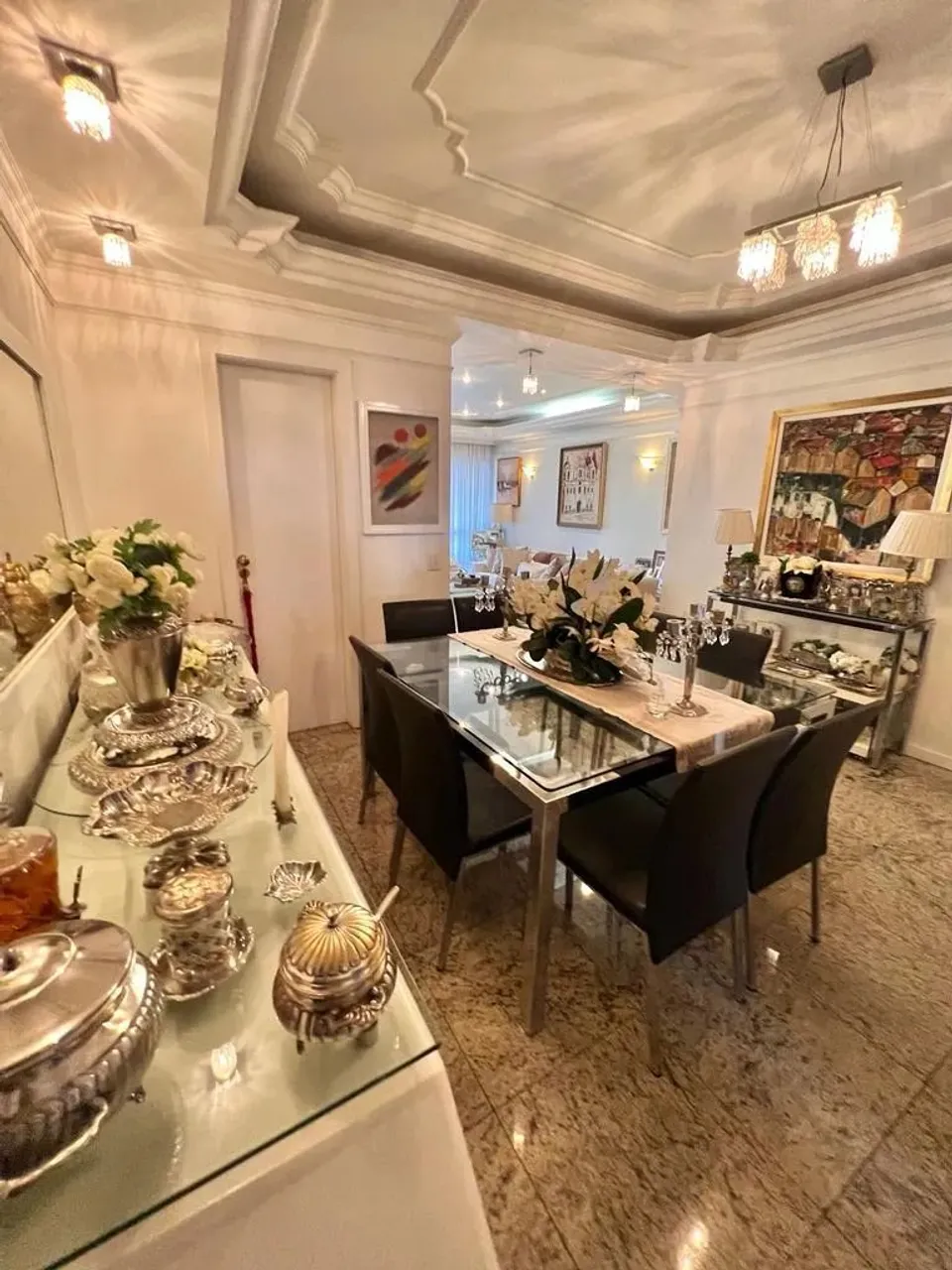 Apartamento Porteira Fechada no Ed. Montblanc 140m² | 3 Suítes | 2 Vagas