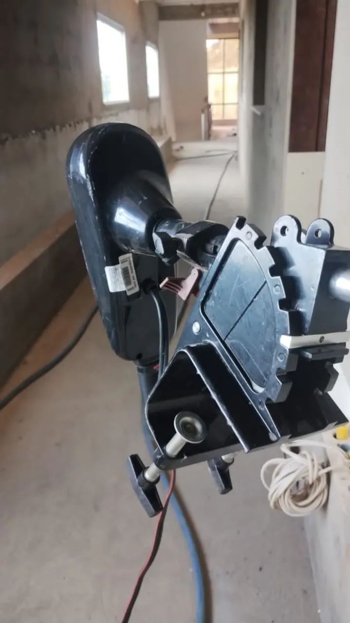 Motor Elétrico para Barco 12V - Usado - Foto 4