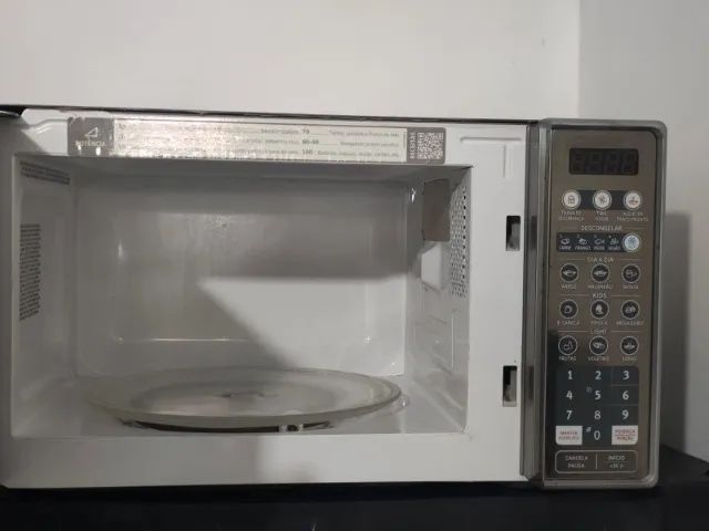 Micro-ondas Electrolux 20 Litros espelhado - Foto 2