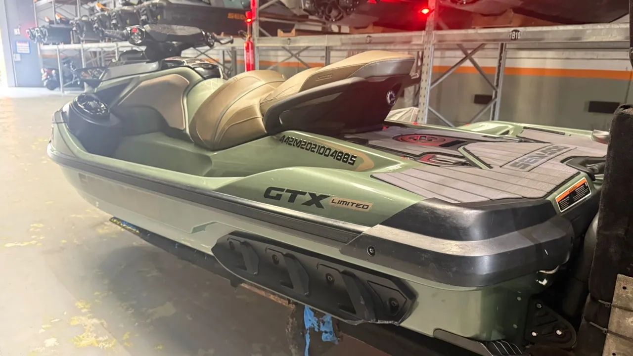 Jet Ski Sea Doo GTX Limited 300 ano 2022 - Foto 4
