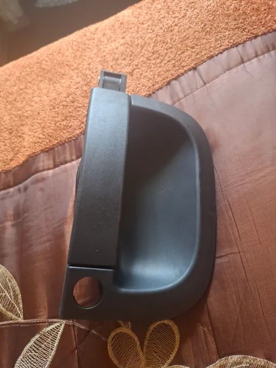 Maçaneta Porta Externa Direita Kia Bongo