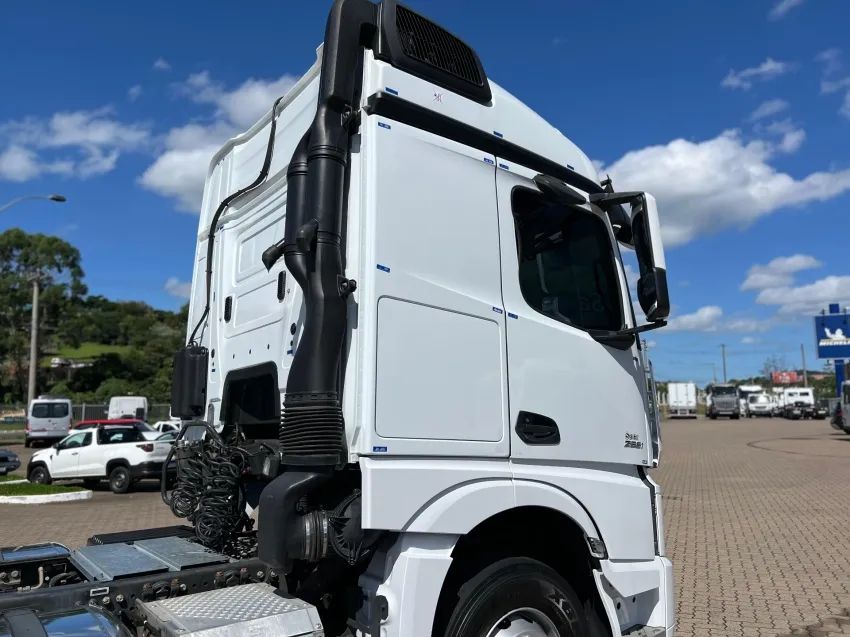 Mercedes-Benz Actros 2651 S 6x4 | Selectrucks - Foto 11