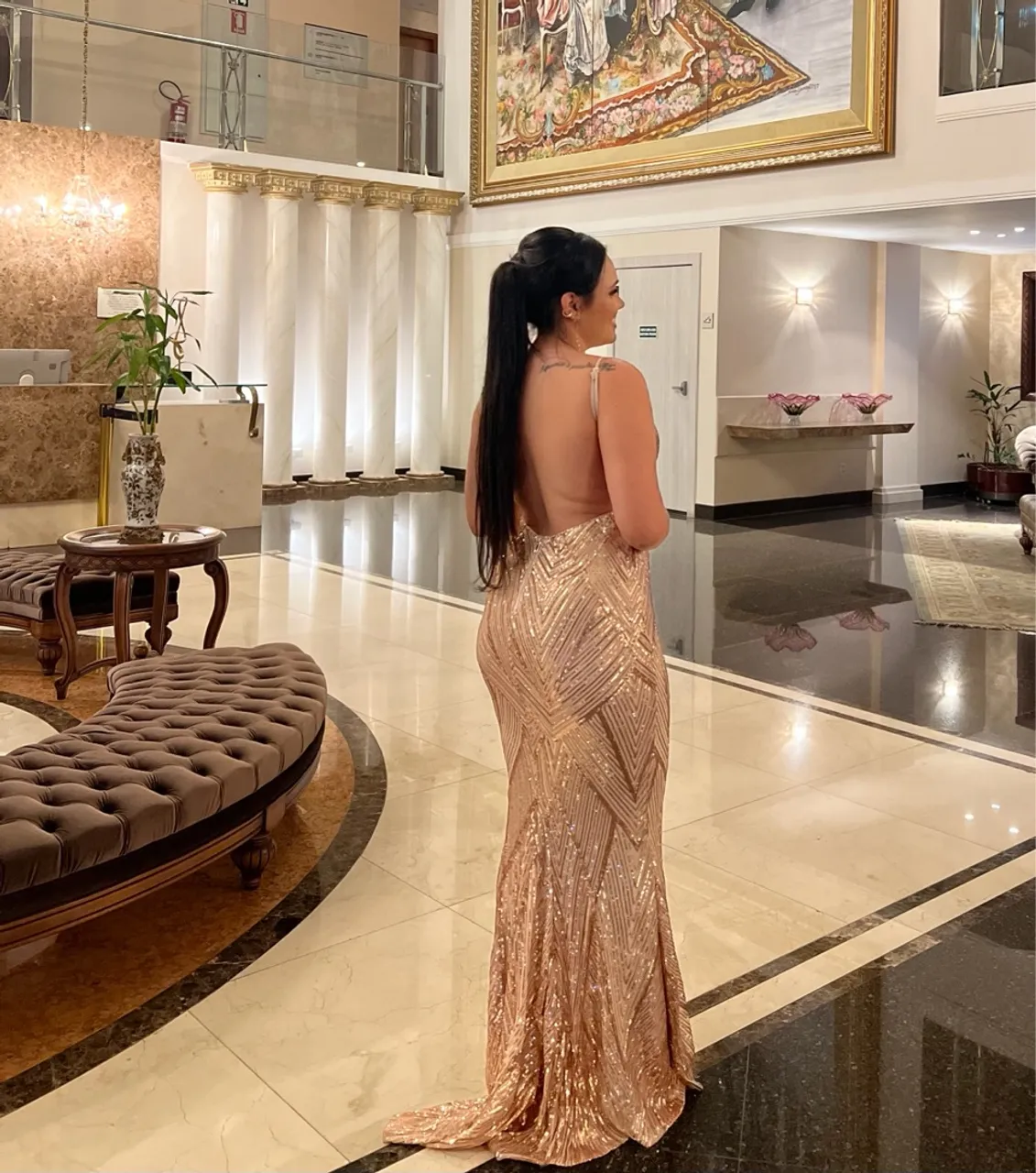 Vestido longo em paetê