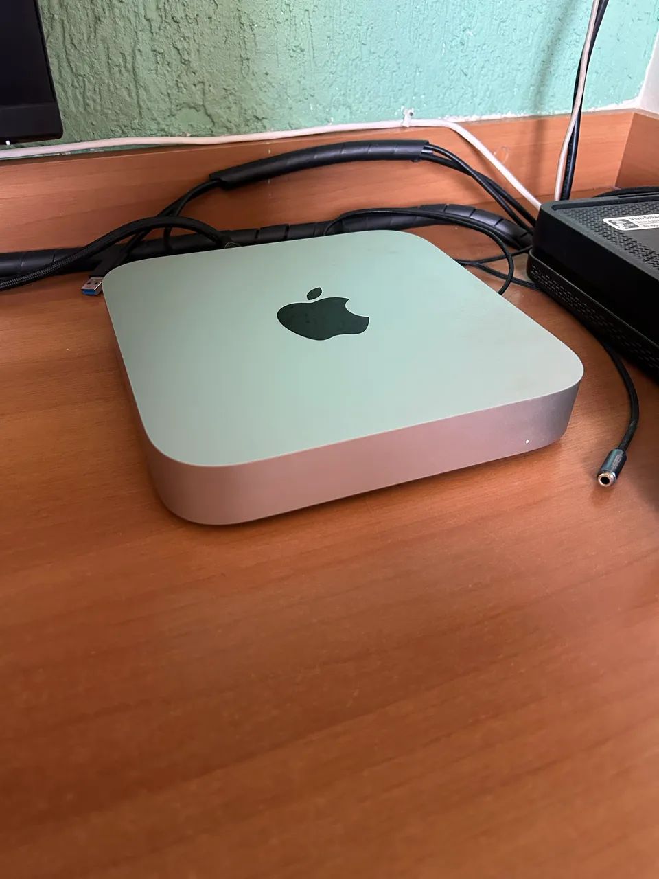 Mac Mini Apple - Chip M1 - 8GB RAM - 256GB SSD - Computadores e