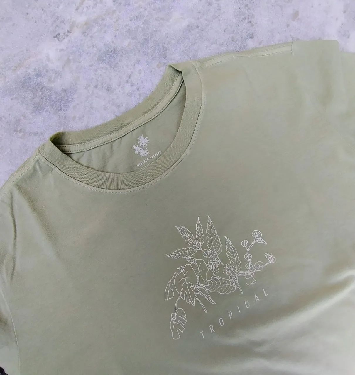 Camiseta Tropical Marfinno