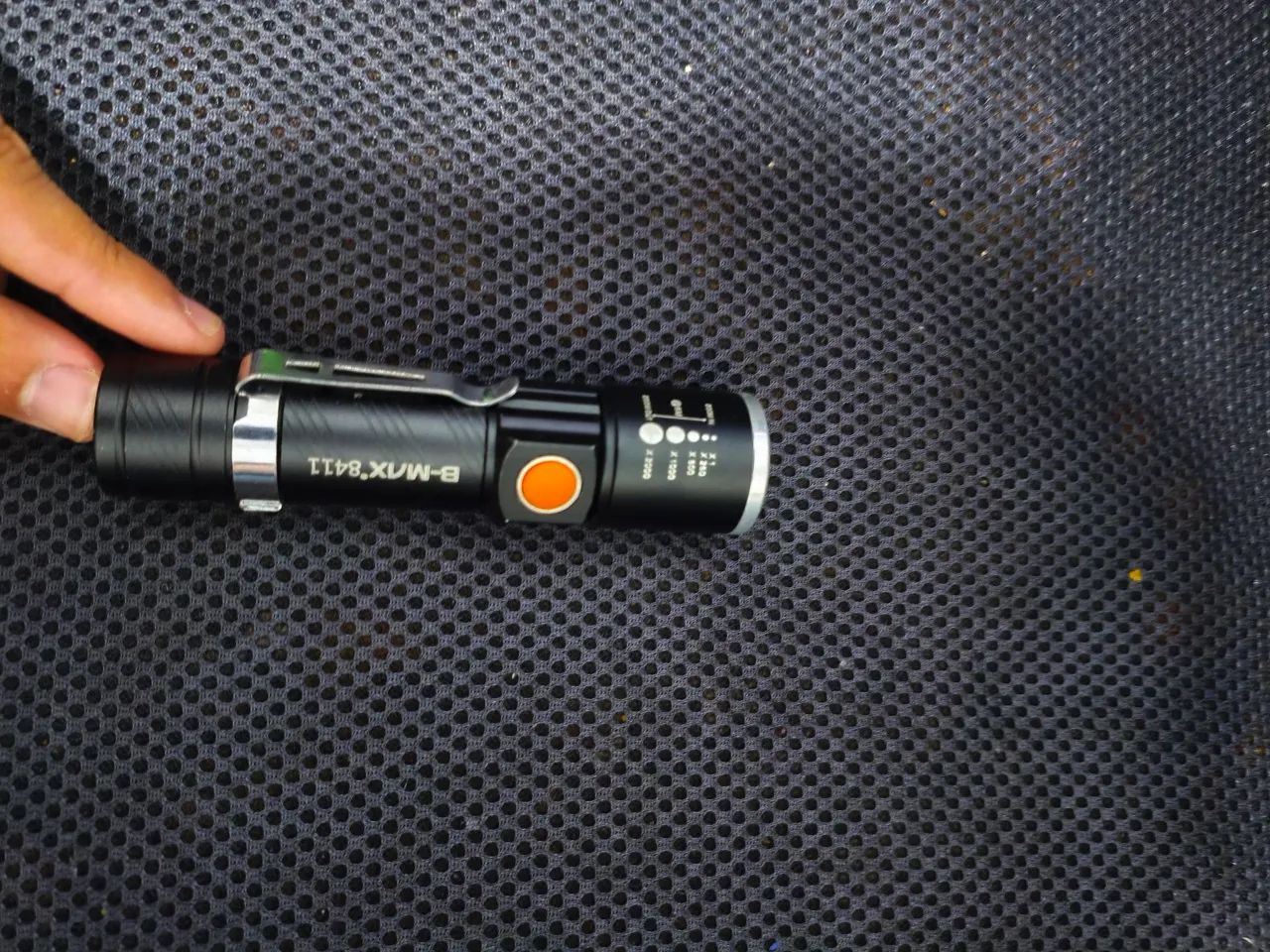 Lanterna Tática B-Max 8411