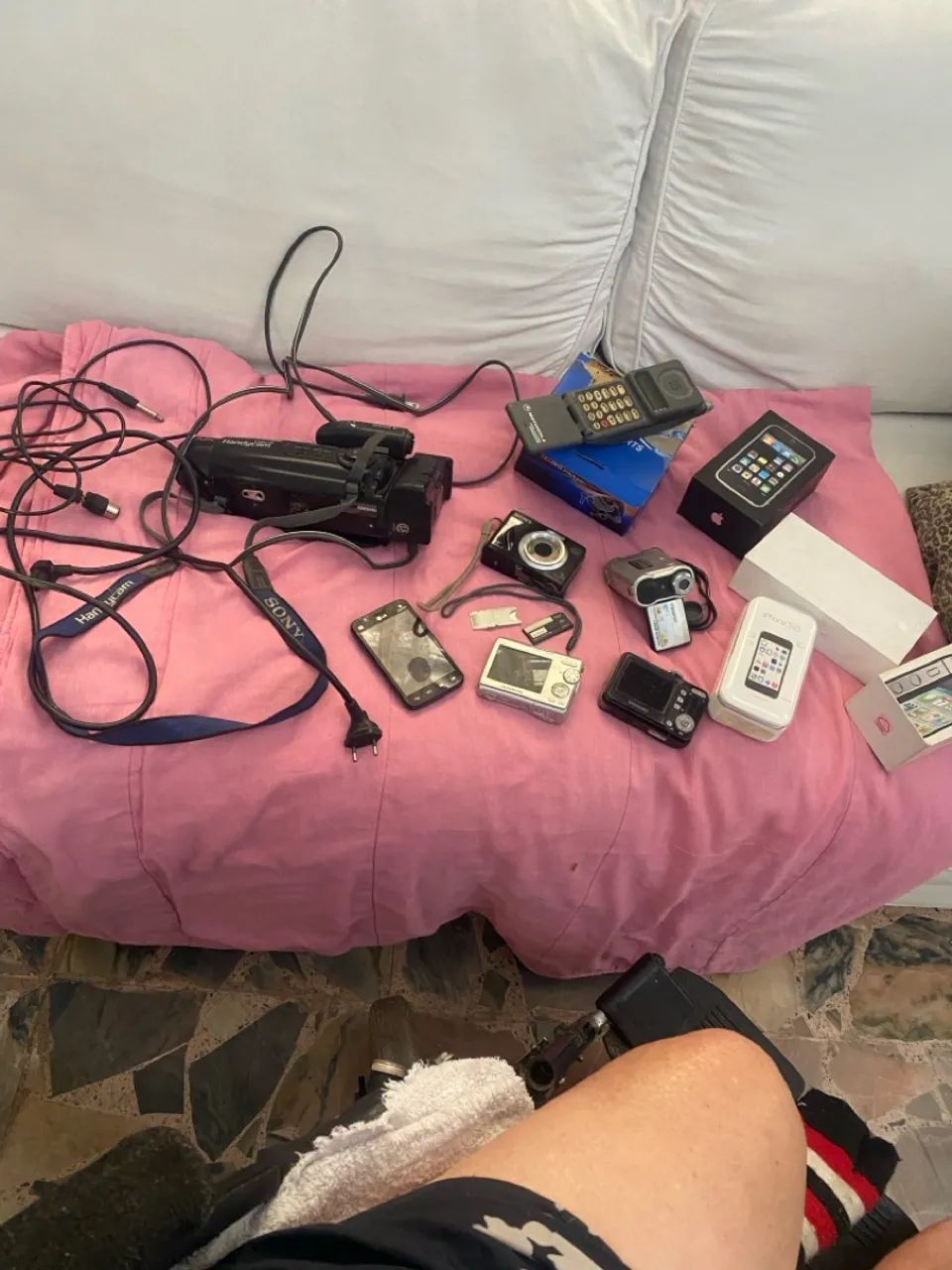 Filmadora Sony Handycam Video 8 ano 1985 - Foto 3