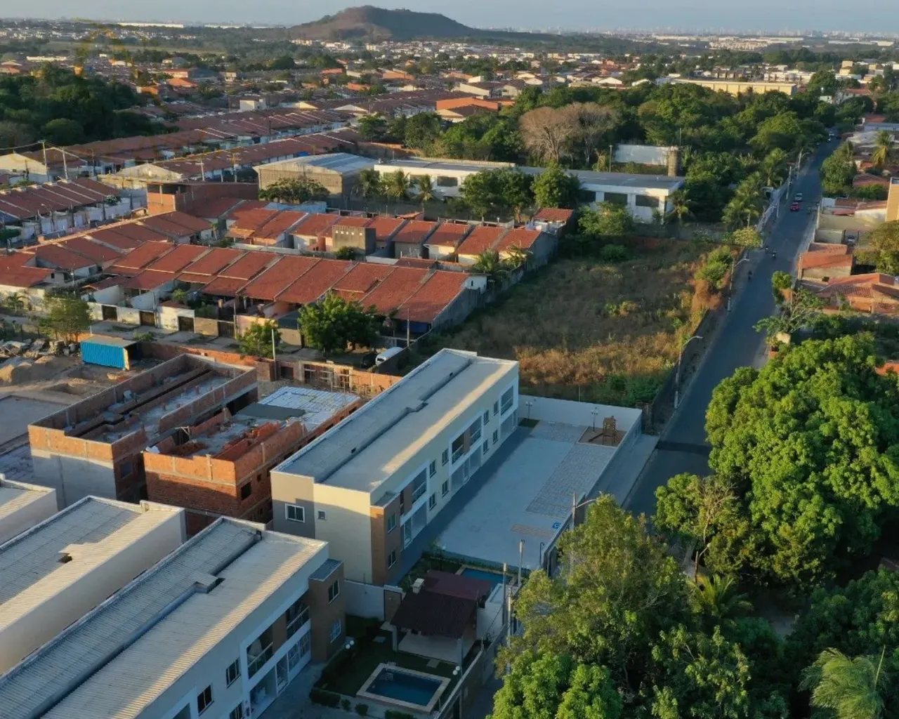 + Imóvel para venda possui 50 metros quadrados com 2 quartos em Barrocão - Itaitinga - CE