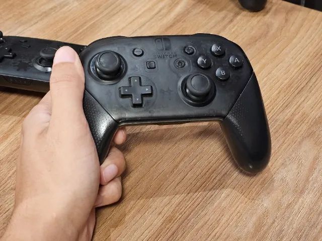 Nintendo Switch Controle Pro  - Foto 2