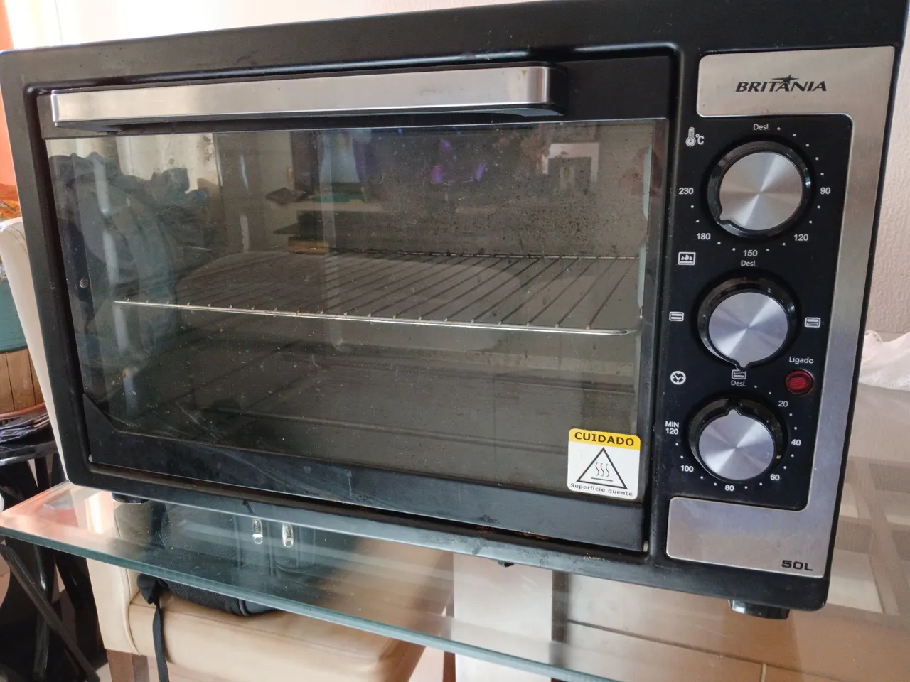 Forno Elétrico Britânia 50L!
