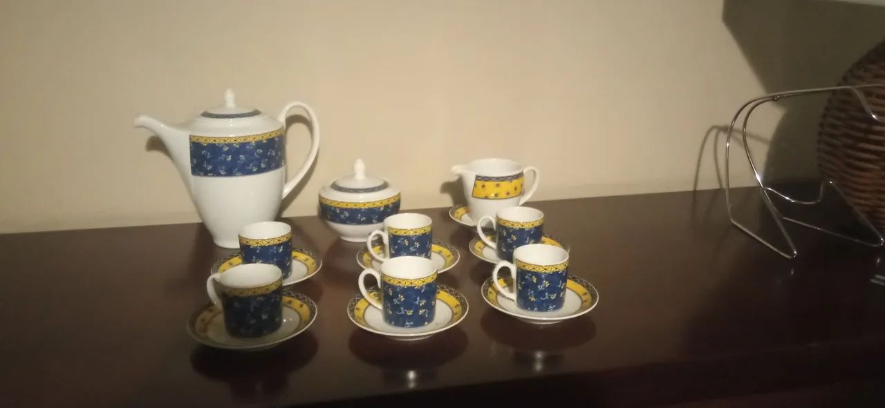 Jogo de café em porcelana  - Foto 3