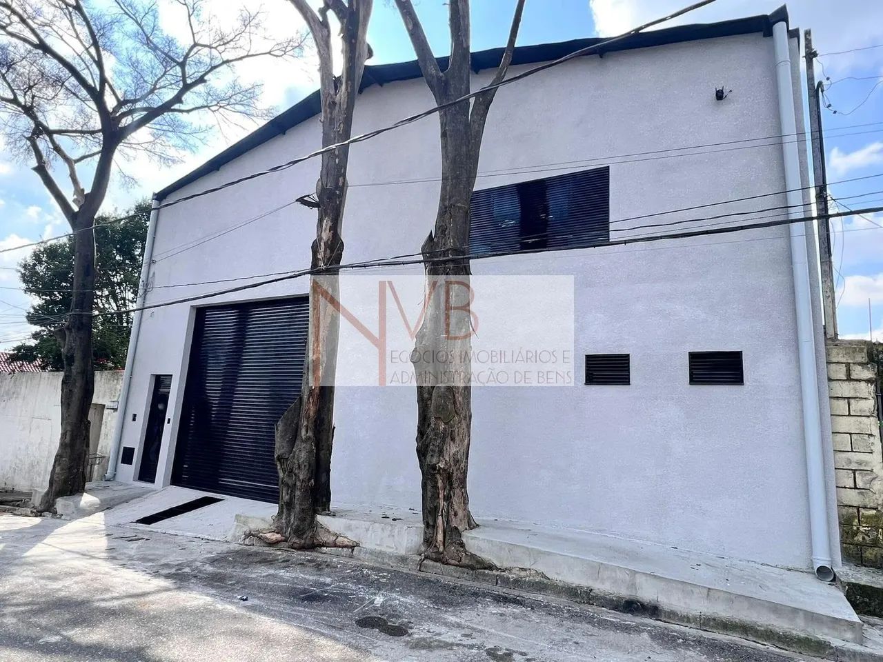 Galpão para Locação em Jardim São Jorge - 330m² por R$9800