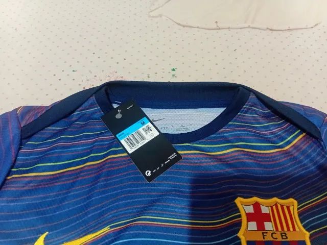 Linda camisa do Barcelona de treino 2025/26tamanho M - Foto 2