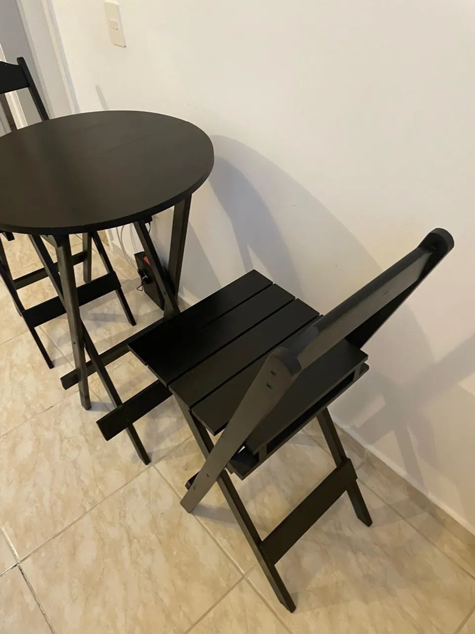 Mesa Dobrável com 2 Cadeiras - Foto 3