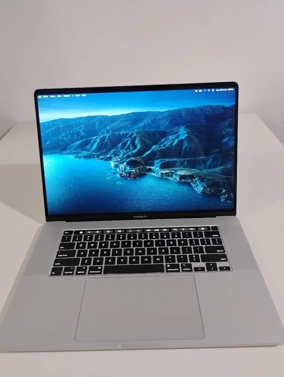 MacBook Pro 2019 - i9 - 16ram - 1TB - AMD Radeon Pro 4gb